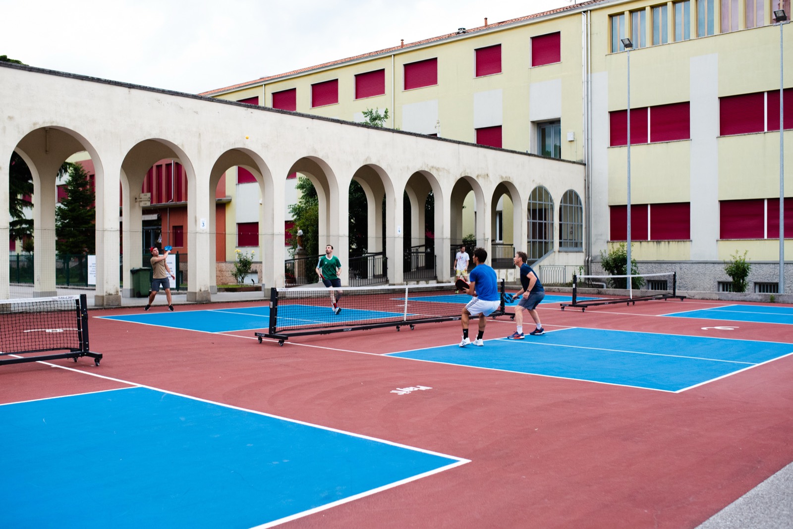 Noleggio campi tennis e pickleball